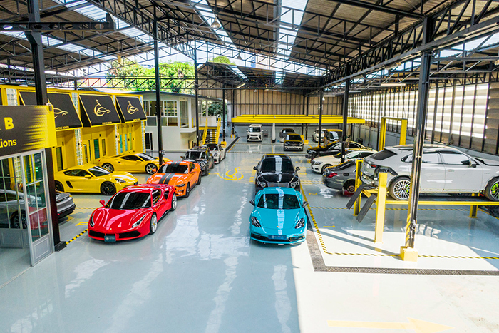 B Autohaus เปิดตัว Auto Color Lab ศูนย์บริการซ่อมสีและตัวถังแบบครบวงจรที่ทันสมัยที่สุด พร้อมด้วย Skinz Manufacture by Ngenco นวัตกรรมฟิล์มเปลี่ยนสีและป้องกันรอยชนิดพ่น จากประเทศอังกฤษ