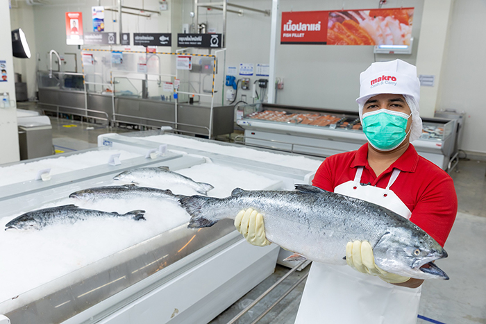 แม็คโครหนุนธุรกิจร้านอาหาร พร้อมเอาใจคนยุคใหม่ใส่ใจสุขภาพ  นำเข้าแซลมอนและซาบะนอร์เวย์ อันดับ 1  ตอกย้ำผู้นำอาหารสดจากทั่วทุกมุมโลก