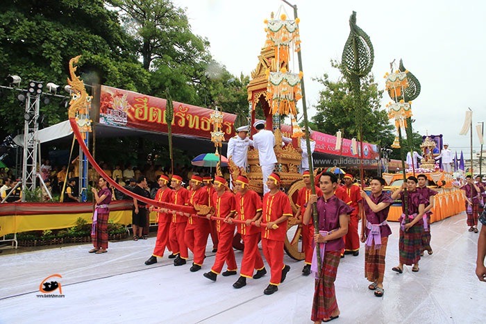 “UBE” ร่วมอนุรักษ์สืบสานงานประเพณีแห่เทียนพรรษา ประจำปี 2565 รัฐเอกชนร่วมมือร่วมใจจัดงานวิถีใหม่สุดยิ่งใหญ่ พร้อมชวนคนไทยสัมผัสความงดงามตระการตา  วันนี้ -17 กรกฎาคม ณ จังหวัดอุบลราชธานี