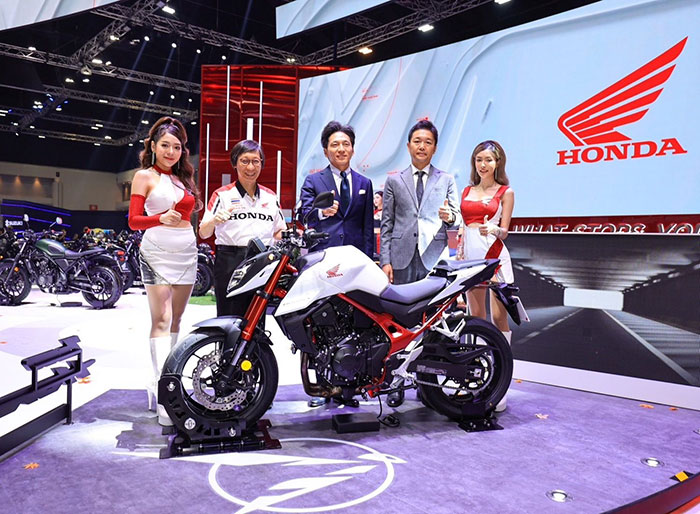 ปลดล็อก! ประสบการณ์การขับขี่ในเมืองไปอีกขั้น กับ New Honda CB750 Hornet