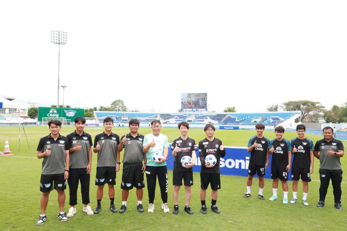 พานาโซนิค สานฝันเยาวชนไทย  เรียนรู้ทักษะการเล่นฟุตบอลกับนักเตะระดับชาติ