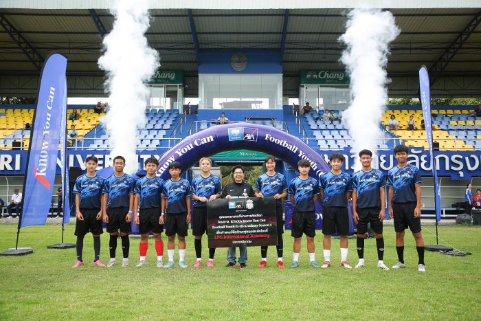 กรุงไทย-แอกซ่า ประกันชีวิต เผยโฉม 10 สุดยอดเยาวชนไทย ที่ได้รับคัดเลือกในโครงการ “KTAXA Know You Can Football Youth (U15) Academy” ร่วมเข้าแคมป์ฝึกทักษะฟุตบอลระดับโลกที่ LFC International Academy ประเทศอังกฤษ