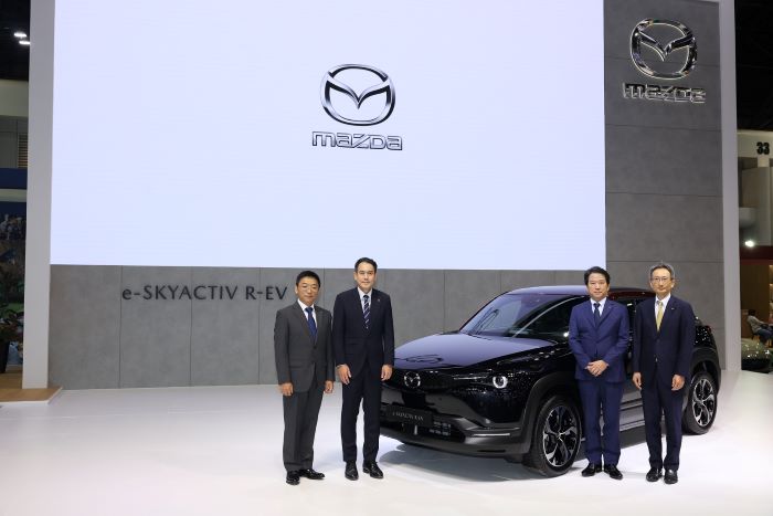 มาสด้าปลุกชีพตำนานโรตารี่นำ Mazda MX-30 e-SKYACTIV R-EV เทคโนโลยีแห่งอนาคตที่ไปได้ไกลกว่า วางยุทธศาสตร์สู่ความยั่งยืน