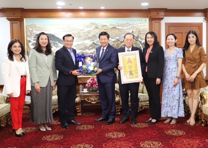 ทิพยประกันภัยร่วมแสดงความยินดีประธานกรรมการหอการค้าไทย-จีน