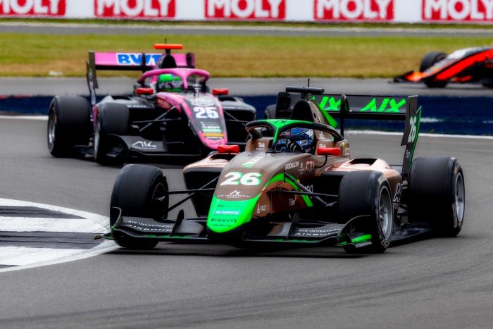 “เติ้น” ทัศนพล อินทรภูวศักดิ์ คืนฟอร์ม ลุยสนามซิลเวอร์สโตน ในศึก FIA Formula 3 Championship 2024 – Round 7