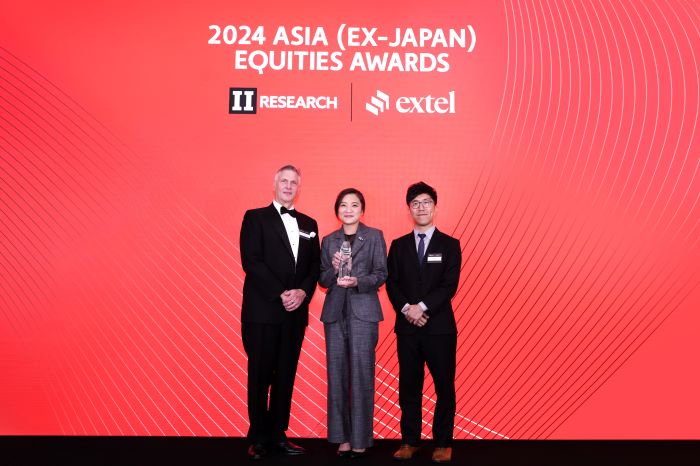 ทีทีบี คว้า 4 รางวัล Institutional Investor’s 2024 Asia (ex-Japan) Executive Team  เวทีคุณภาพระดับภูมิภาคเอเชีย การันตีจากการโหวตของกลุ่มนักวิเคราะห์