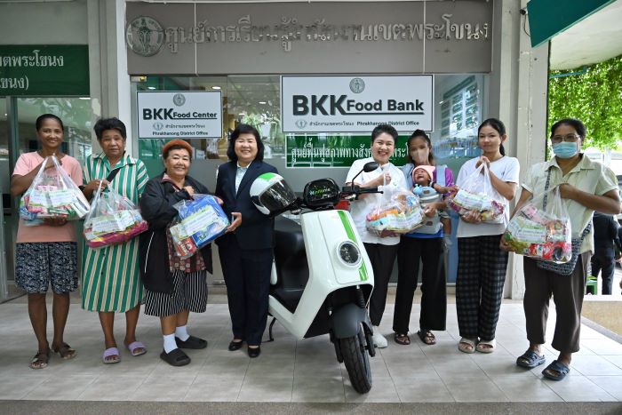 บางจากฯ มอบวินโนหนี้ สนับสนุนโครงการ BKK Food Bank ส่งต่ออาหารและของใช้จำเป็น ในพื้นที่เขตพระโขนง