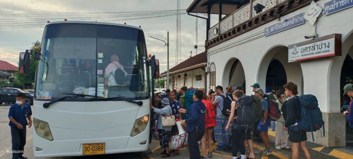 “วีริศ” ติดตามสถานการณ์น้ำท่วมสถานีเชียงใหม่ใกล้ชิด สั่งเจ้าหน้าที่อำนวยความสะดวกประชาชนให้ถึงจุดหมายอย่างปลอดภัย กำชับเฝ้าระวังสถานการณ์น้ำ-ตรวจสอบสภาพทางตลอด 24 ชั่วโมง