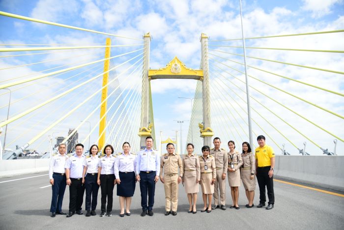 กระทรวงคมนาคม ร่วมลงพื้นที่และประชุมเตรียมความพร้อมการรับเสด็จฯ พระบาทสมเด็จพระเจ้าอยู่หัว และสมเด็จพระนางเจ้าฯ พระบรมราชินี จะเสด็จฯ ไปทรงเปิดสะพานทศมราชัน วันที่ 14 ธันวาคม นี้